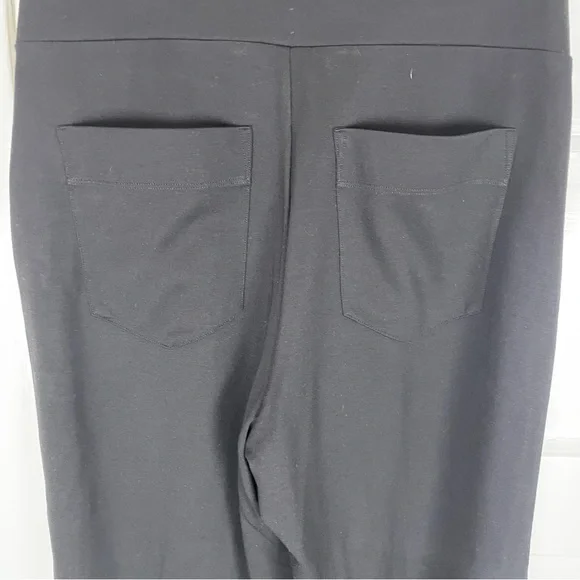 CAbi Black Cropped Pants - Picture 5 of 10